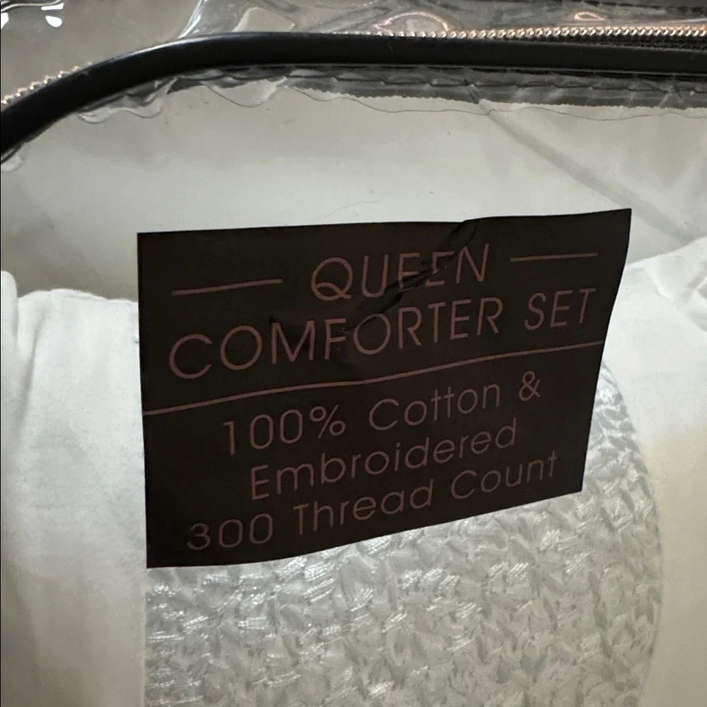 NEW! COMFORTER SET 100% COTTON MANOR HOTEL WHITE FROSTED BLUE SKY QUEEN 5 PIECES